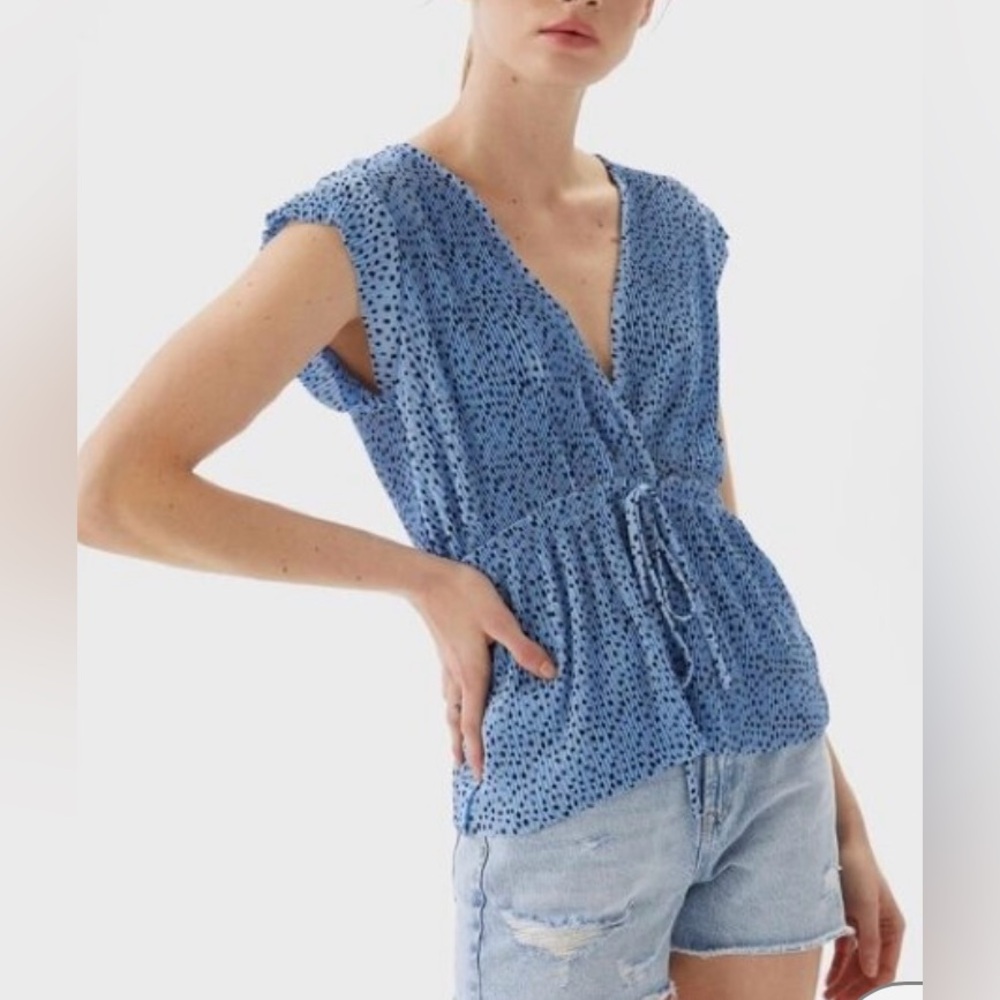 Stradivarius polka dots blouse size S